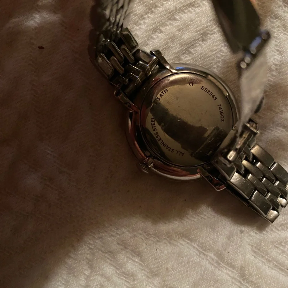 Ladies fossil watch 5 for 35